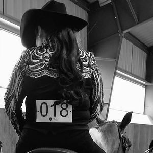 Meet your Posher, Dee